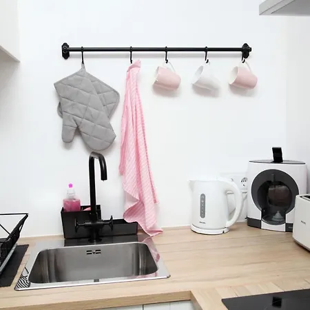 Bed & Seaside - Rosa Apartament *