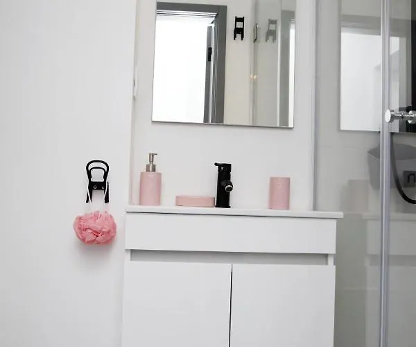 Bed & Seaside - Rosa Apartament *