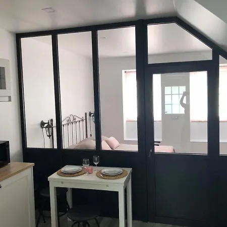 Bed & Seaside - Rosa Apartament