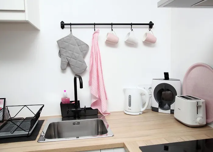 Bed & Seaside - Rosa Lägenhet *